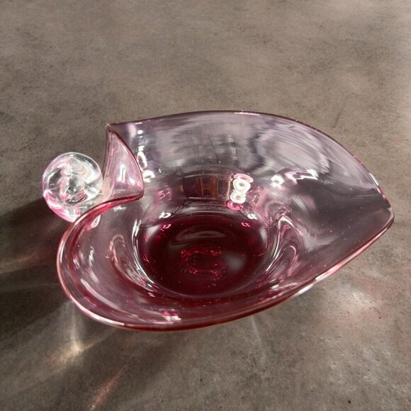 Pilgrim Heart Shaped Nappy Handle Cranberry Glass Dish Hand Blown Glass W Handle - Picture 4 of 16